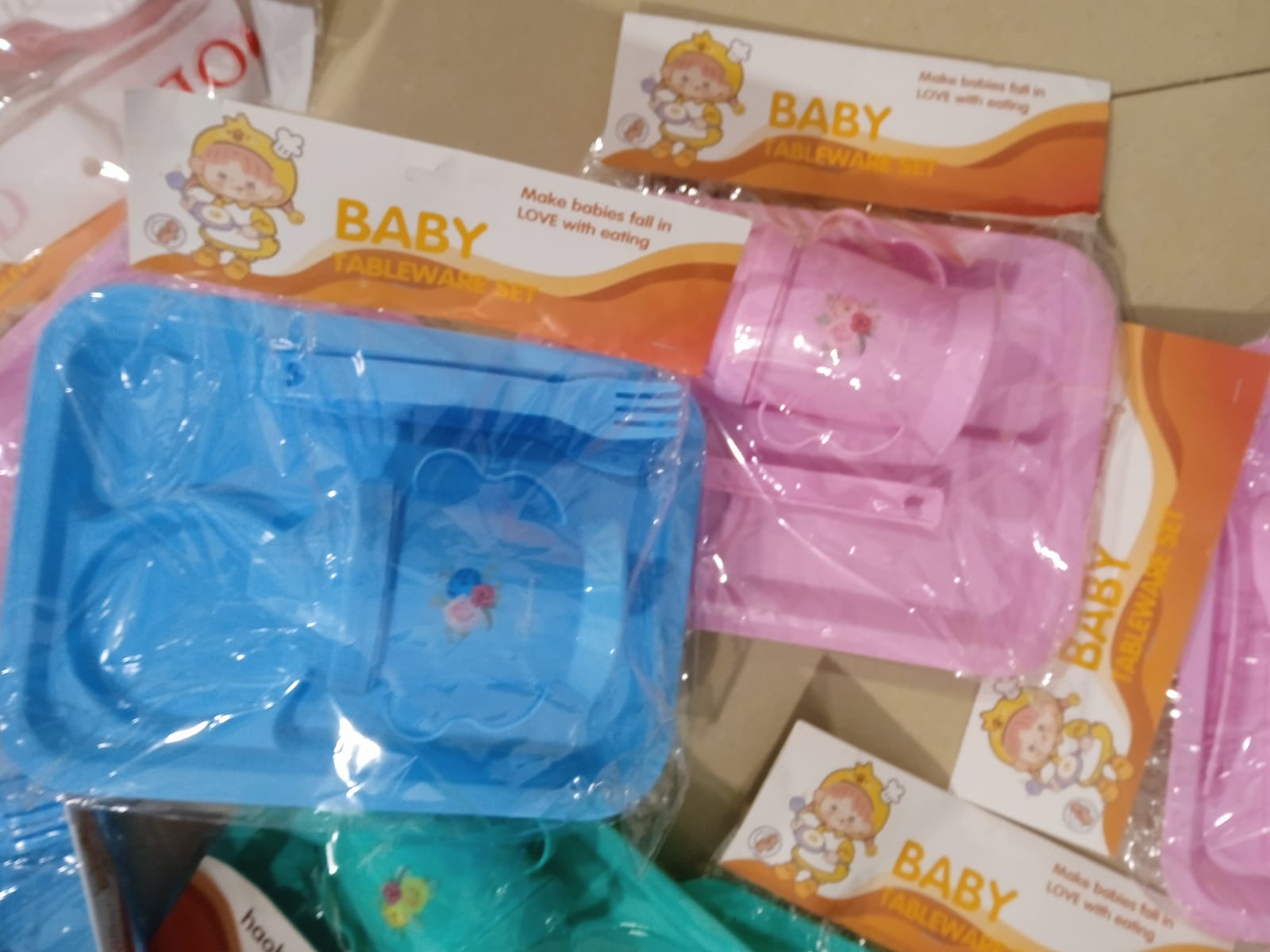 LUNCH  PLATE WITH CUP